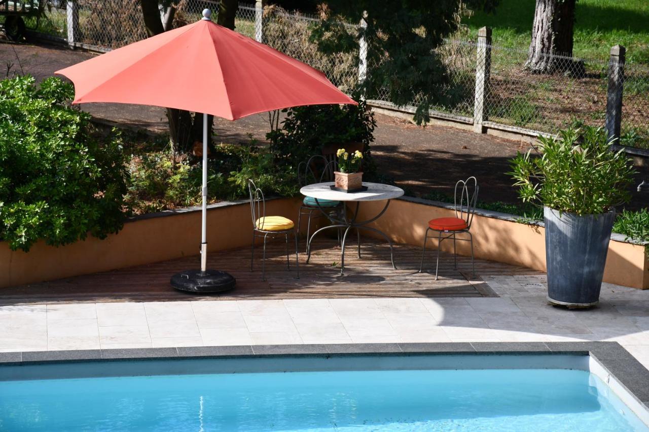 Appartement La Californie à Changé Extérieur photo